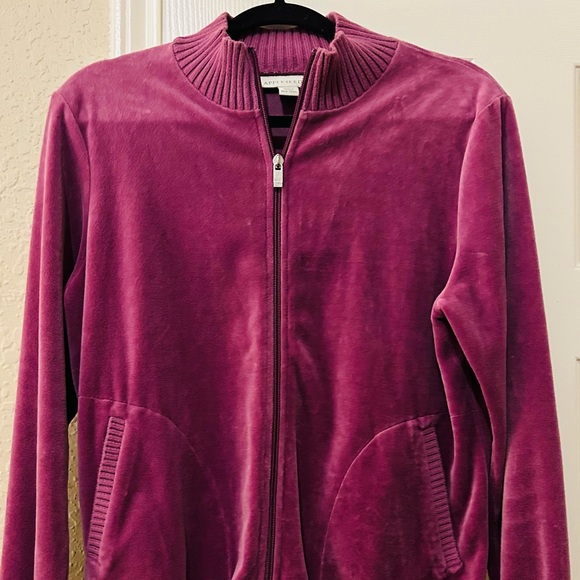 Appleseed's Rich Velvet Bomber Jacket in Deep Pink - Picture 1 of 7